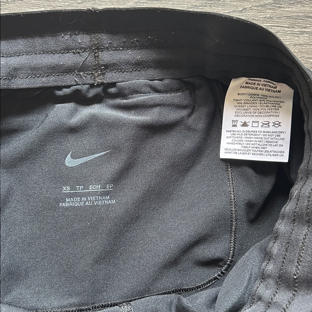 Nike Women's Black Running Shorts with Compression - Picture 4 of 6